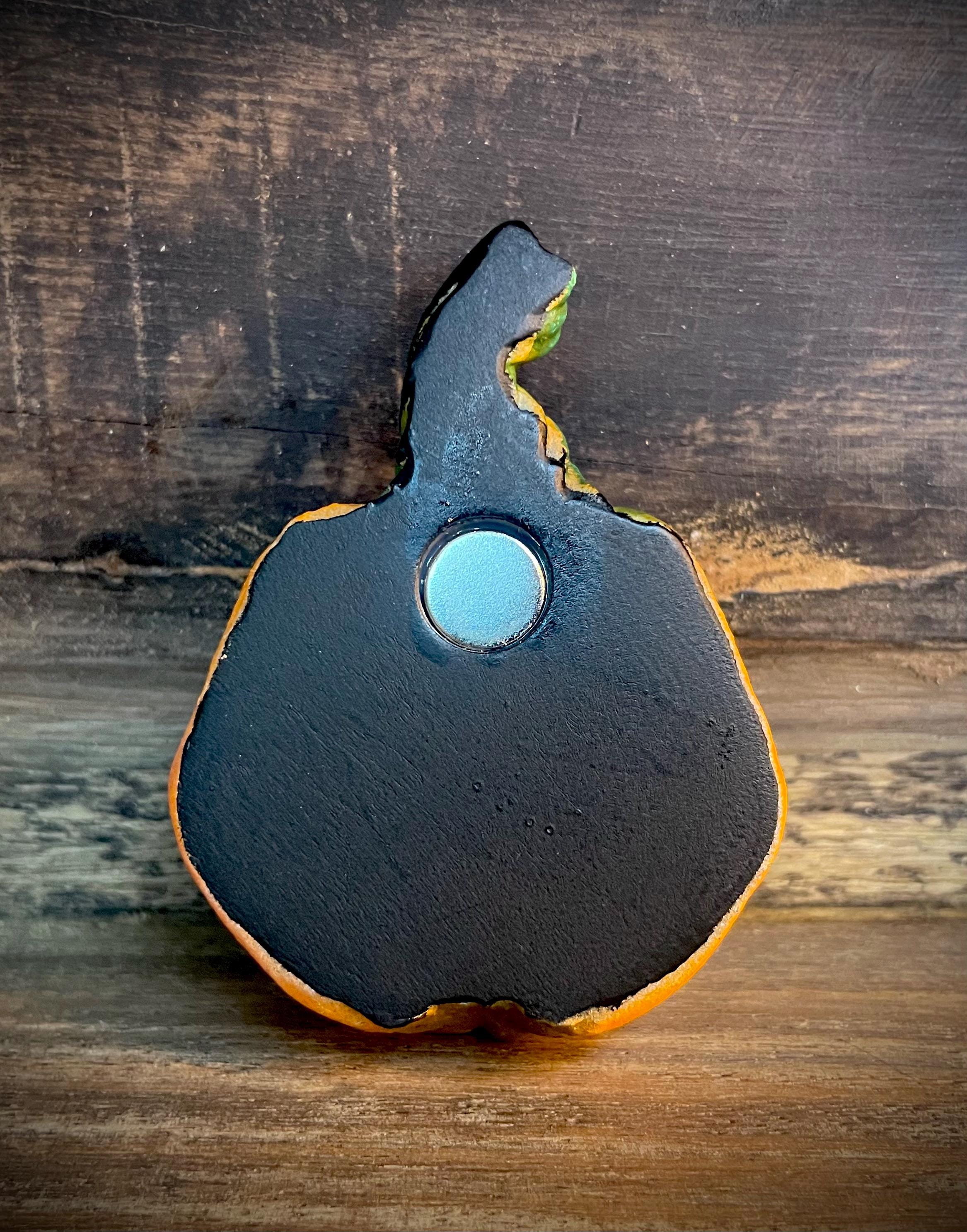 Handmade Resin Pumpkin Magnet: Spooky Halloween Decor