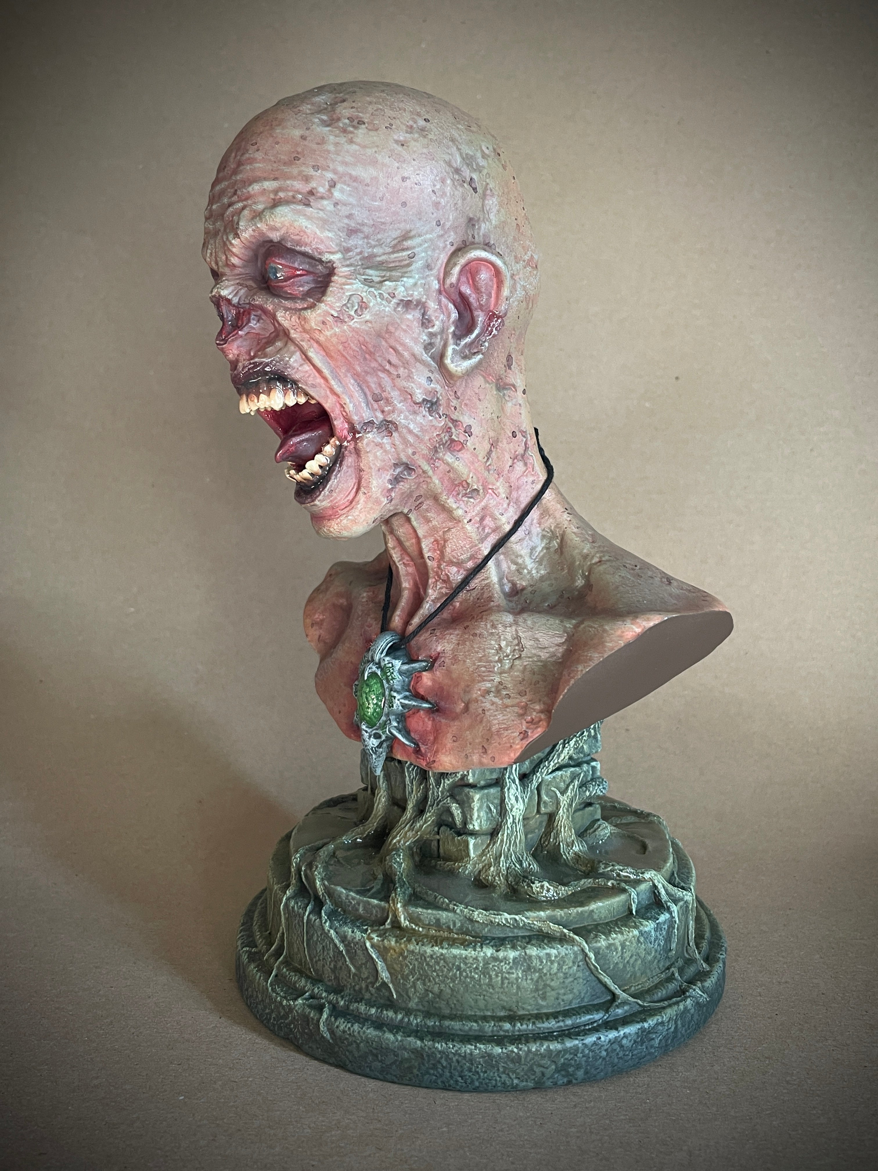 Zombie Minion of Kalu – Dark Temple Resin Bust