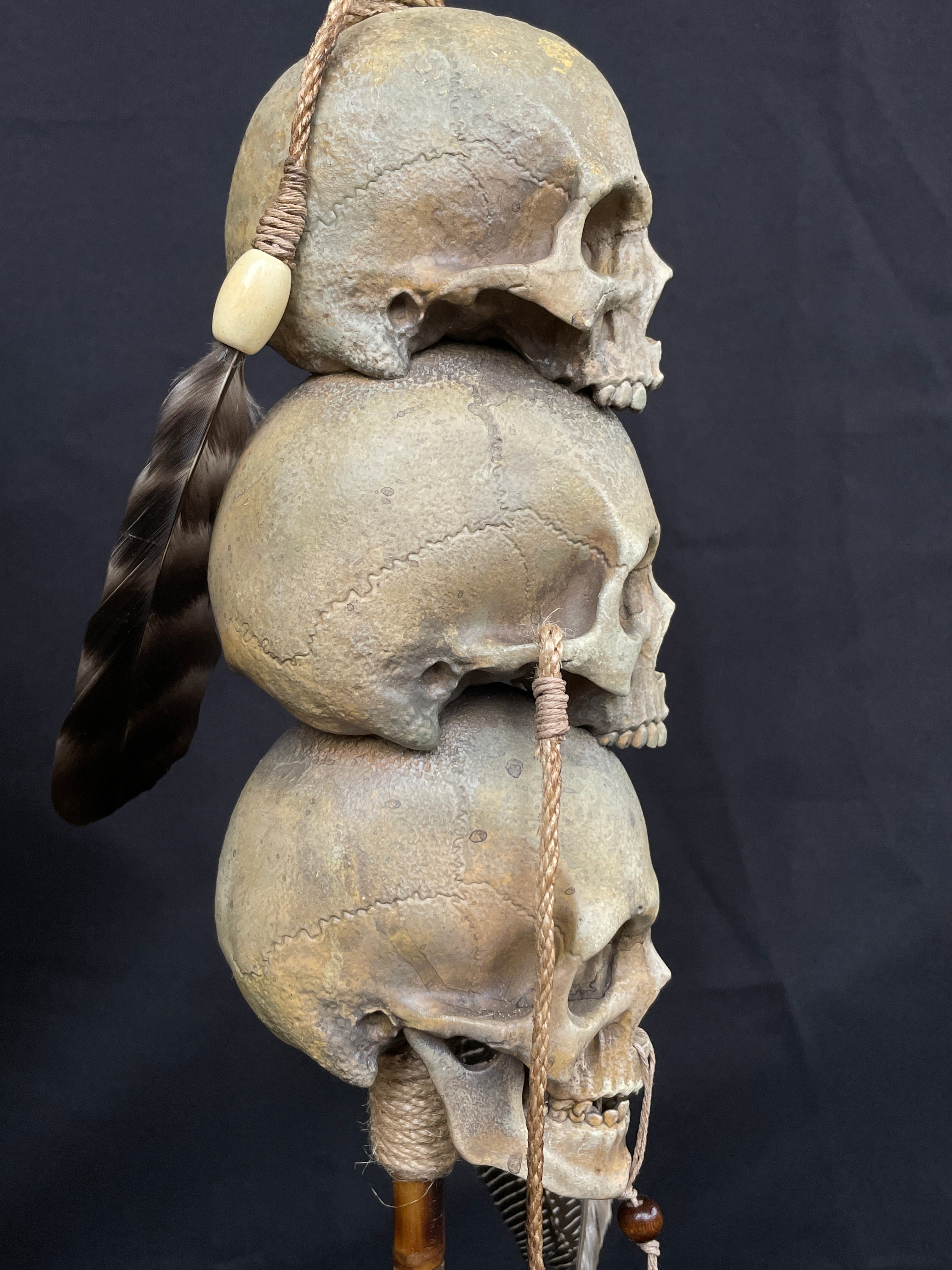 Headhunter Trophy Stacked Skulls Replica 1/2 Scale