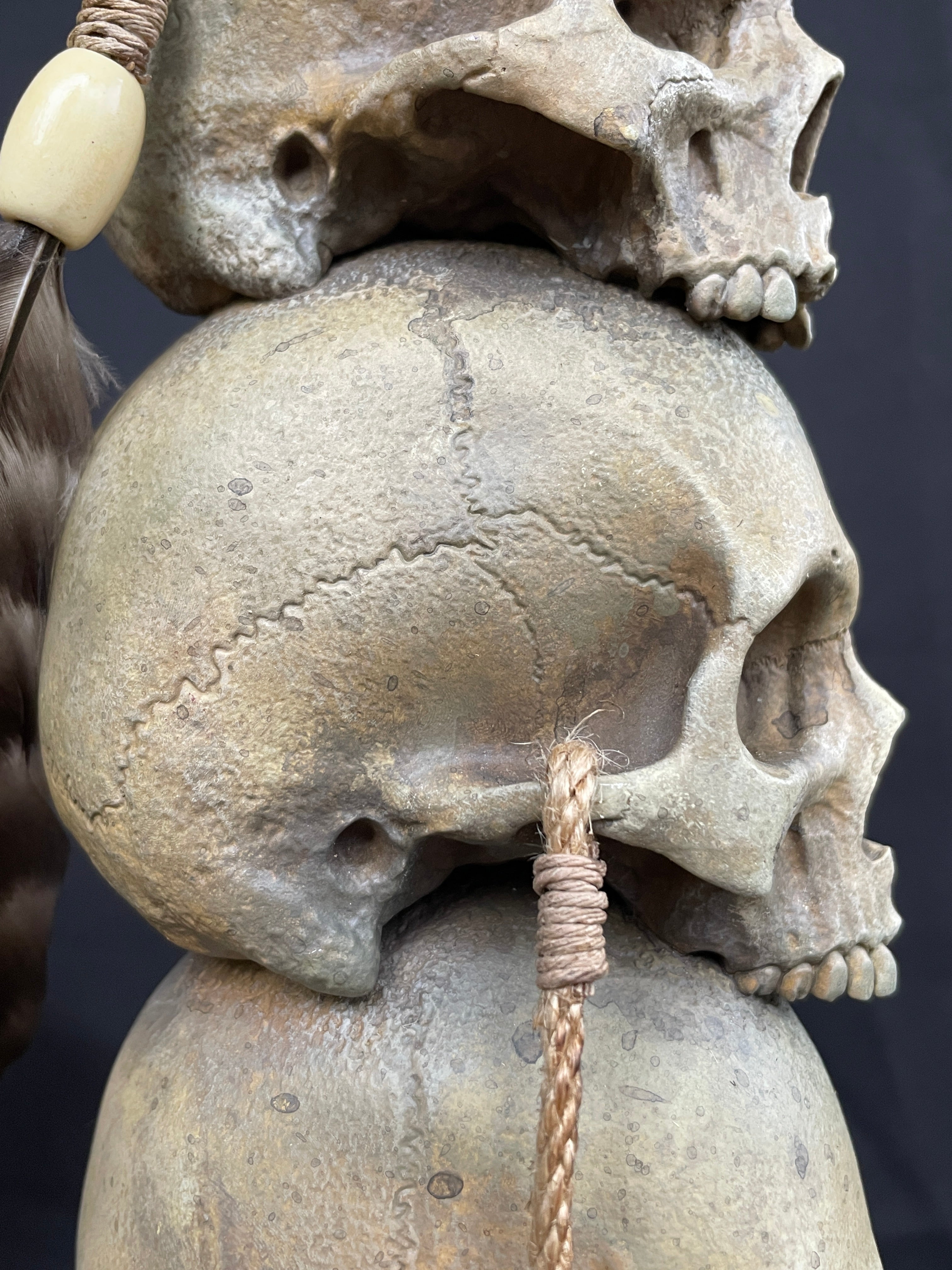 Headhunter Trophy Stacked Skulls Replica 1/2 Scale